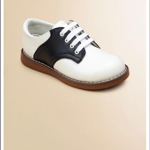 Toddler leather saddle Oxford shoes by Saks